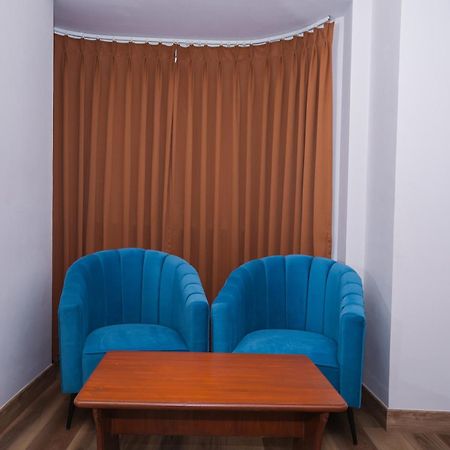 ホテル Vaishnavi Residency バンガロール エクステリア 写真